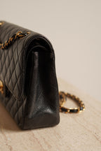 CHANEL CLASSIC MEDIUM DOUBLE FLAP