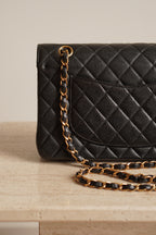CHANEL CLASSIC MEDIUM DOUBLE FLAP
