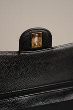 CHANEL CLASSIC MEDIUM DOUBLE FLAP