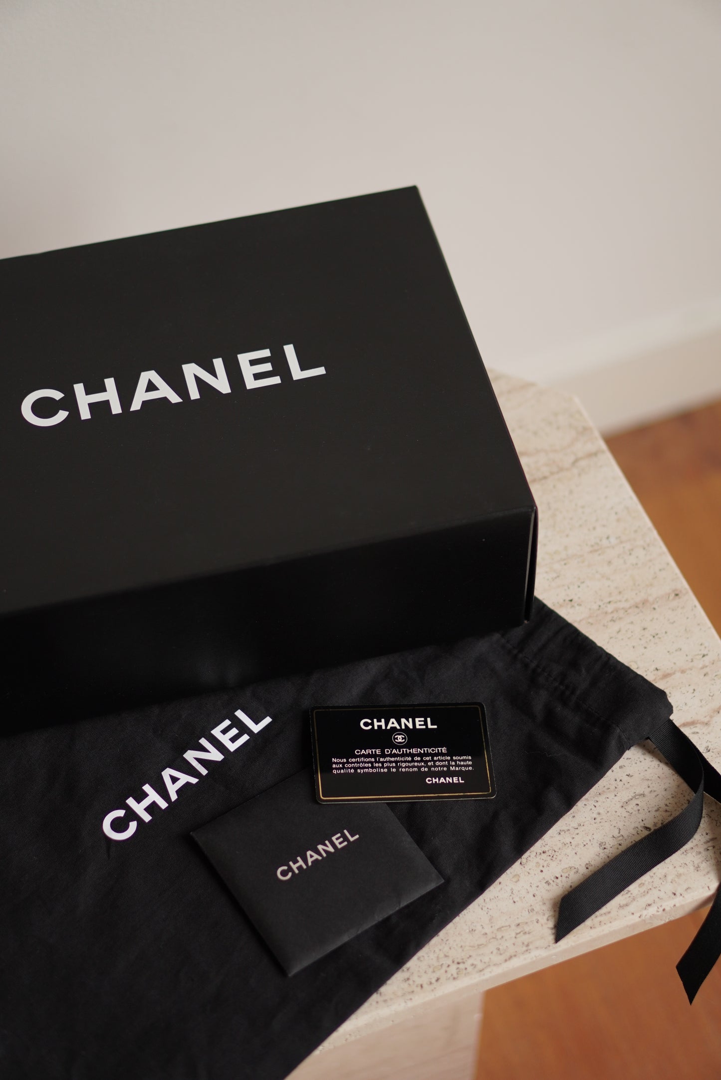 CHANEL CLASSIC MEDIUM DOUBLE FLAP