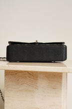 CHANEL CLASSIC MEDIUM DOUBLE FLAP | BLACK