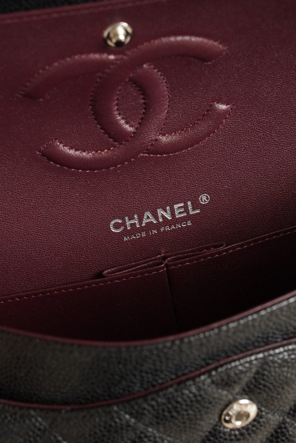 CHANEL CLASSIC MEDIUM DOUBLE FLAP | BLACK