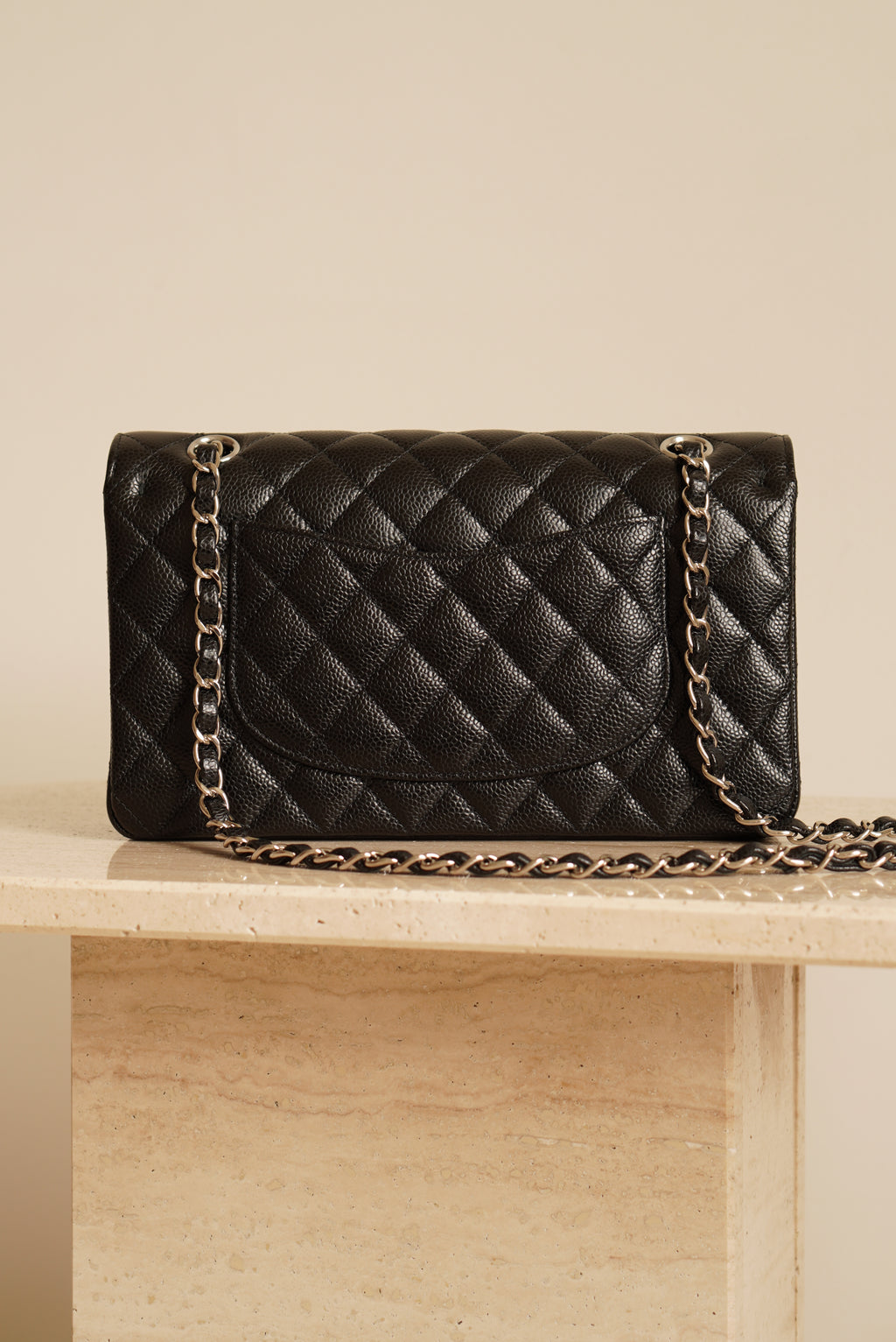 CHANEL CLASSIC MEDIUM DOUBLE FLAP | BLACK
