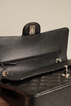 CHANEL CLASSIC MEDIUM DOUBLE FLAP | BLACK