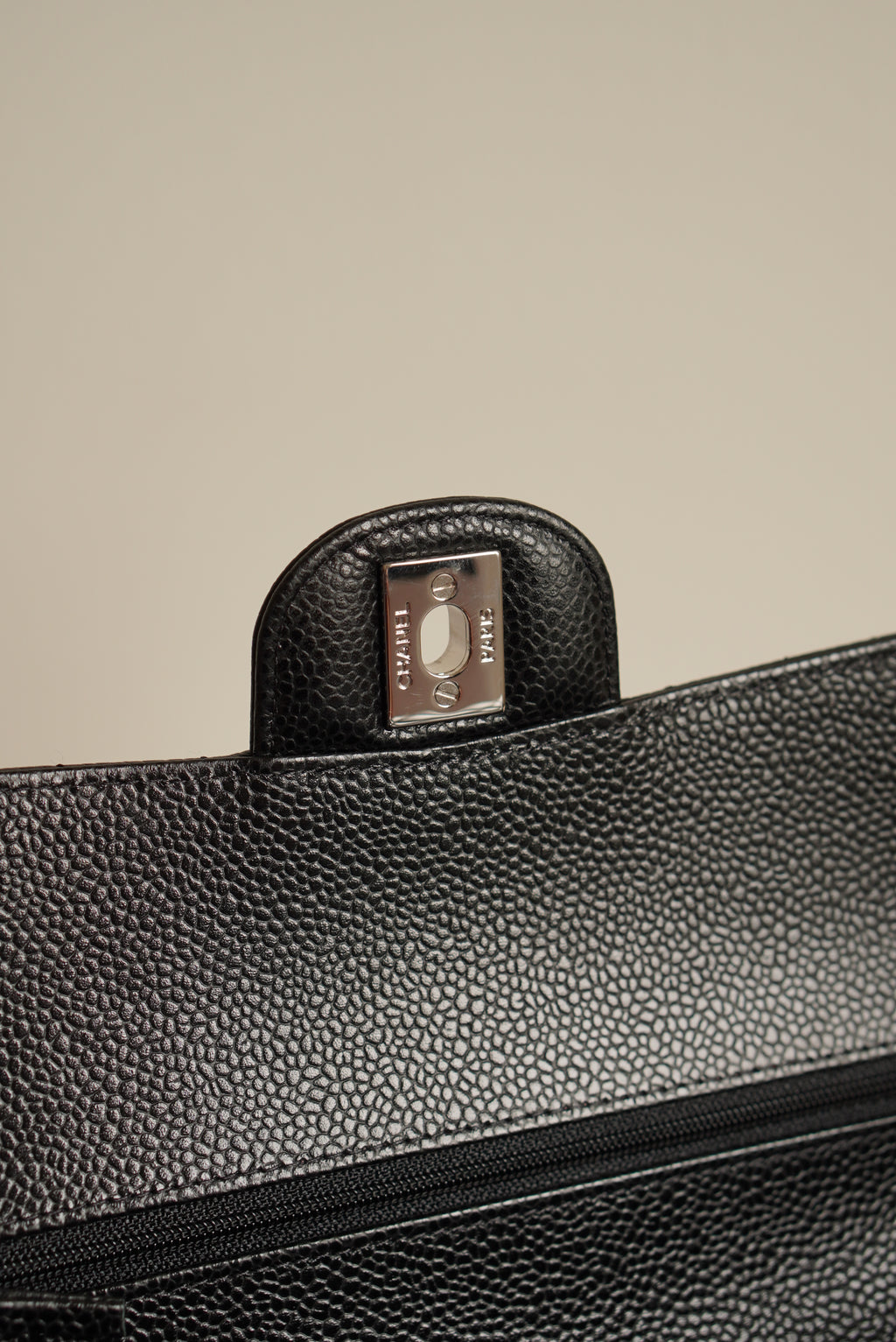 CHANEL CLASSIC MEDIUM DOUBLE FLAP | BLACK