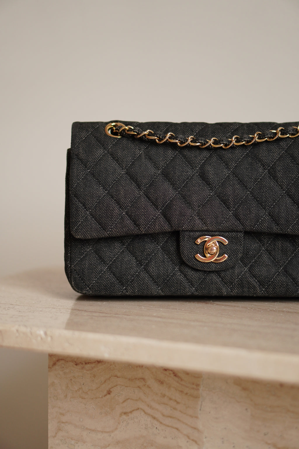CHANEL CLASSIC MEDIUM DOUBLE FLAP | BLACK DENIM