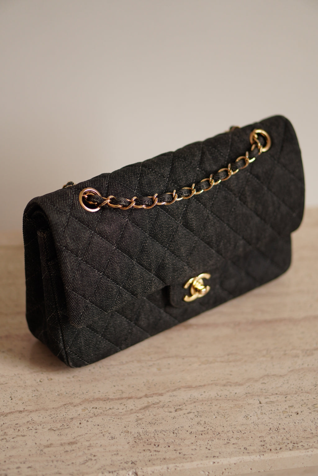 CHANEL CLASSIC MEDIUM DOUBLE FLAP | BLACK DENIM