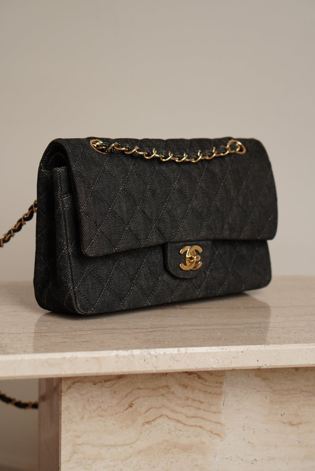 CHANEL CLASSIC MEDIUM DOUBLE FLAP | BLACK DENIM