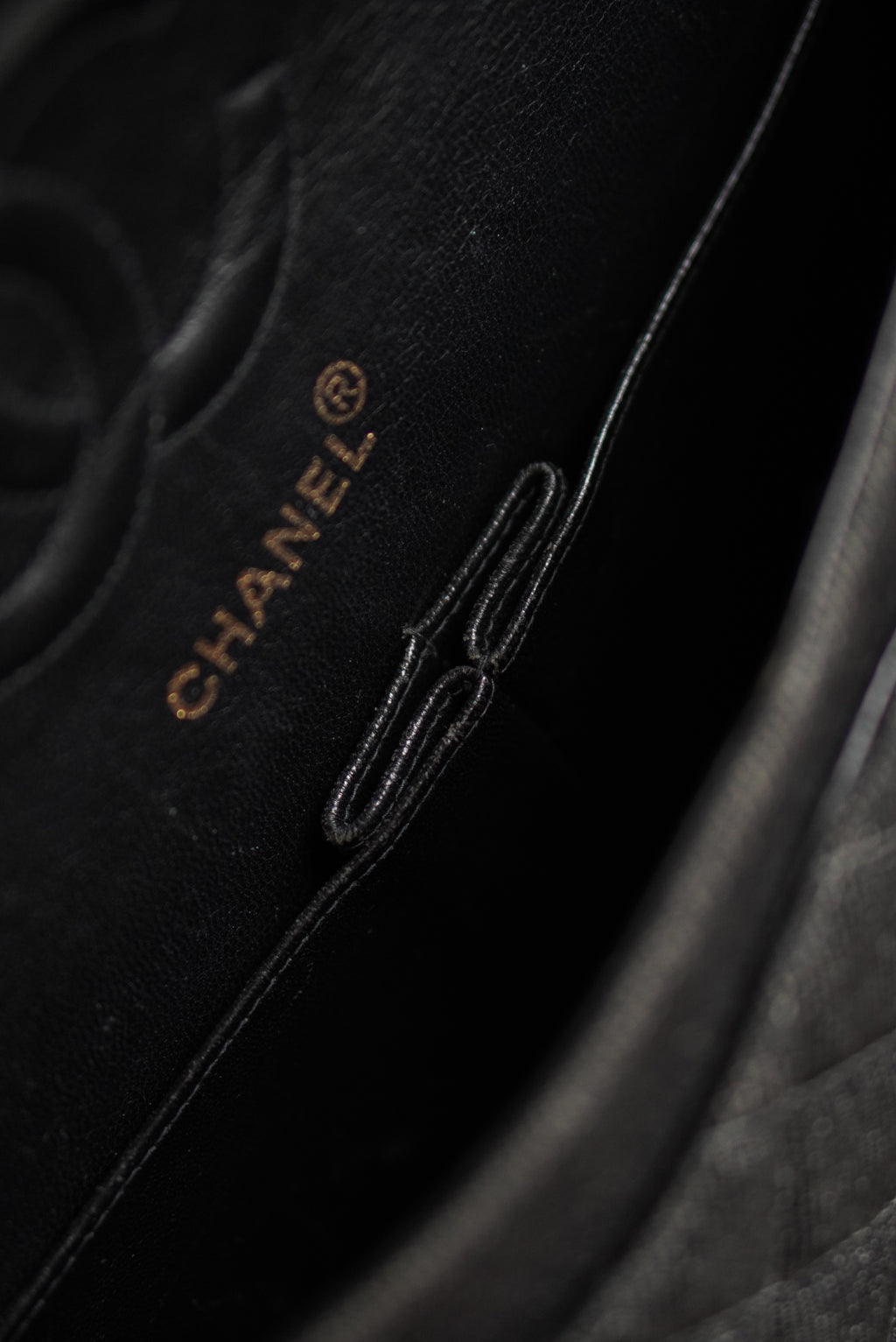 CHANEL CLASSIC MEDIUM DOUBLE FLAP | BLACK DENIM