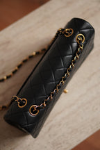 CHANEL CLASSIC MEDIUM DOUBLE FLAP | BLACK