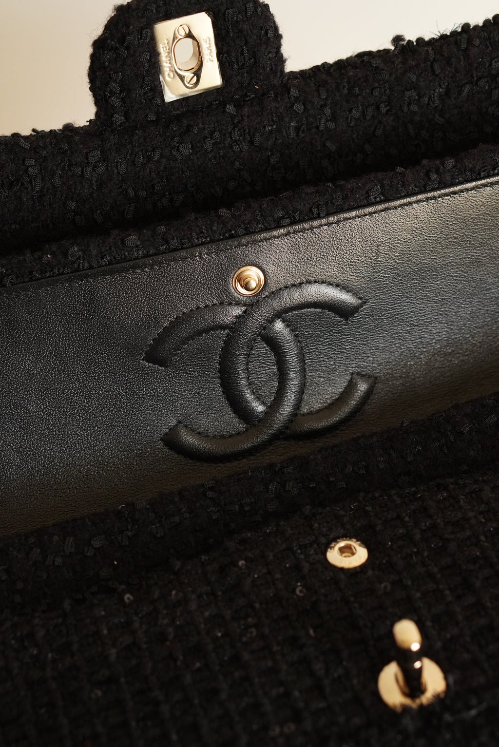 CHANEL CLASSIC MEDIUM DOUBLE FLAP | BLACK TWEED PATCHWORK
