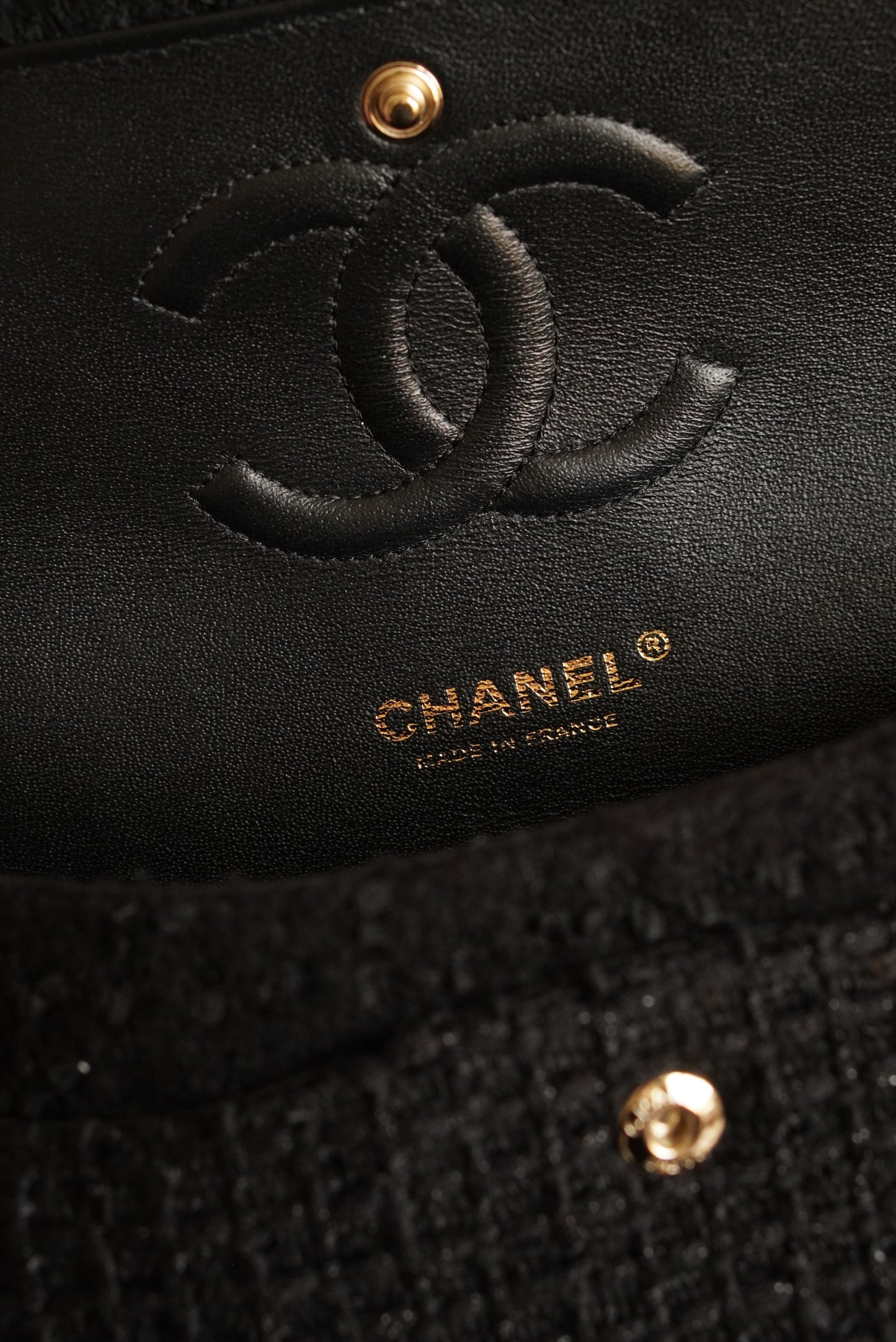 CHANEL CLASSIC MEDIUM DOUBLE FLAP | BLACK TWEED PATCHWORK