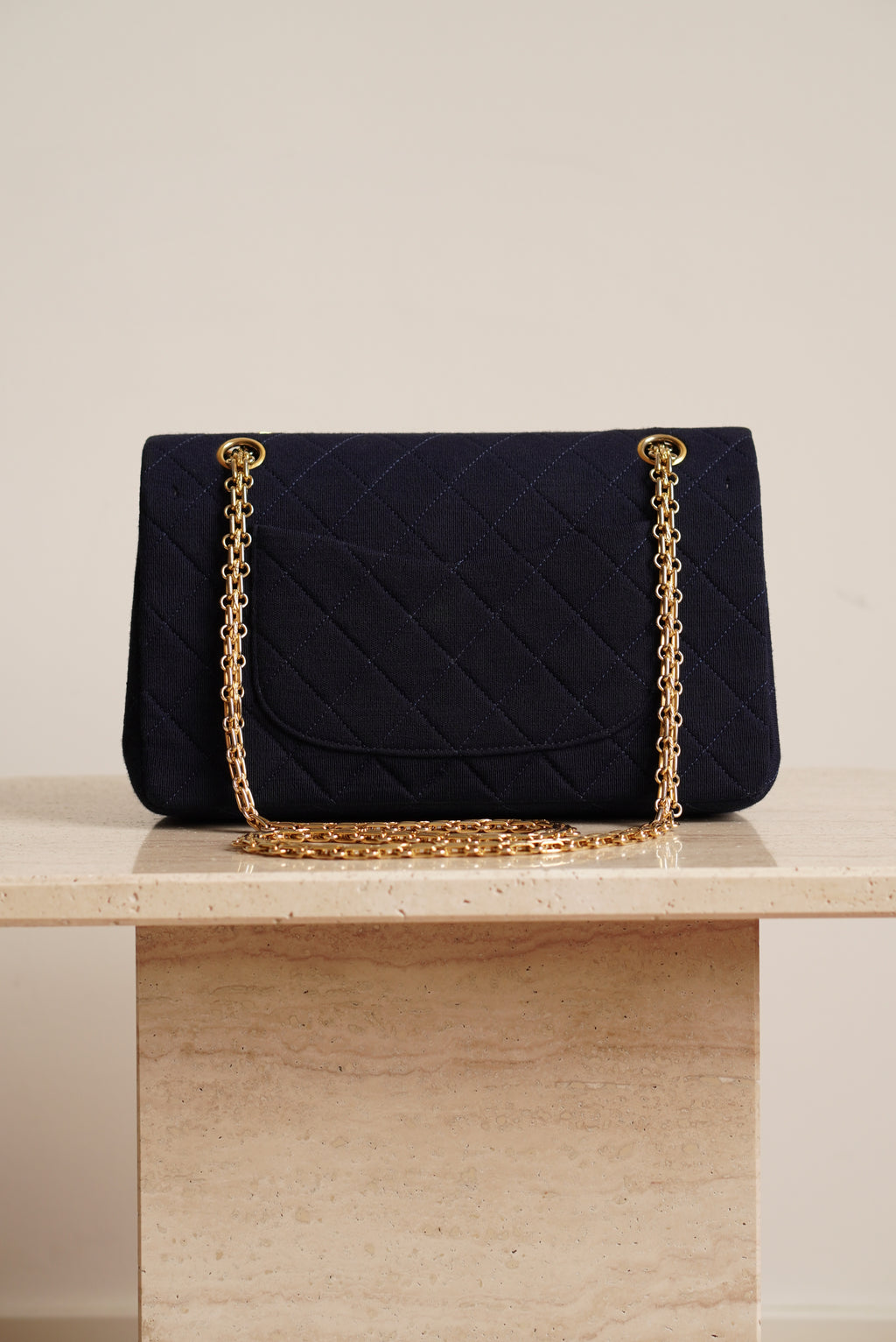 CHANEL CLASSIC MEDIUM DOUBLE FLAP | NAVY BLUE