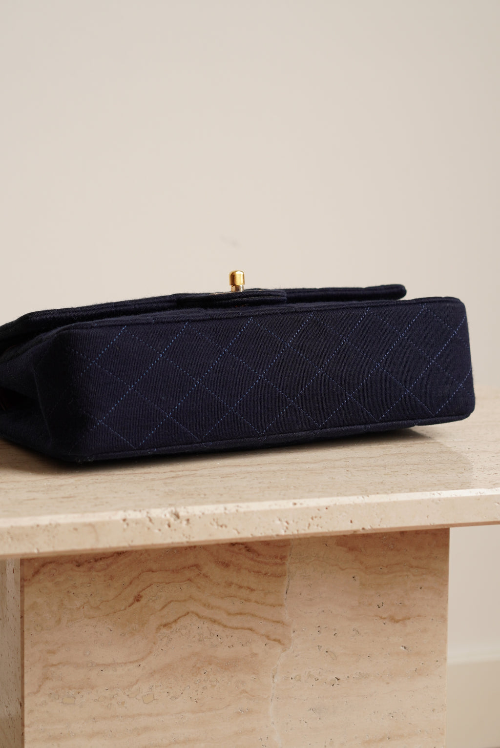 CHANEL CLASSIC MEDIUM DOUBLE FLAP | NAVY BLUE