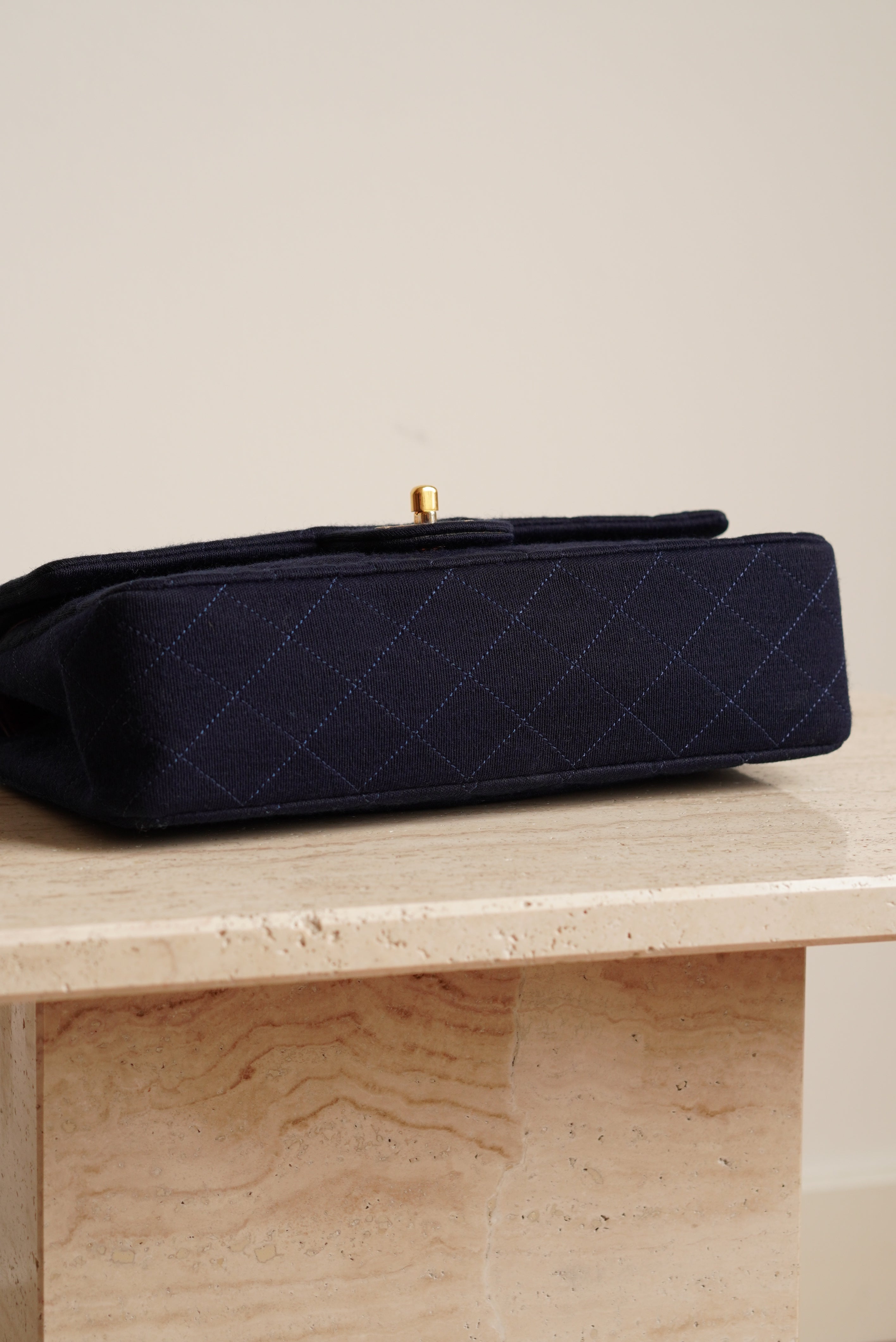 CHANEL CLASSIC MEDIUM DOUBLE FLAP | NAVY BLUE