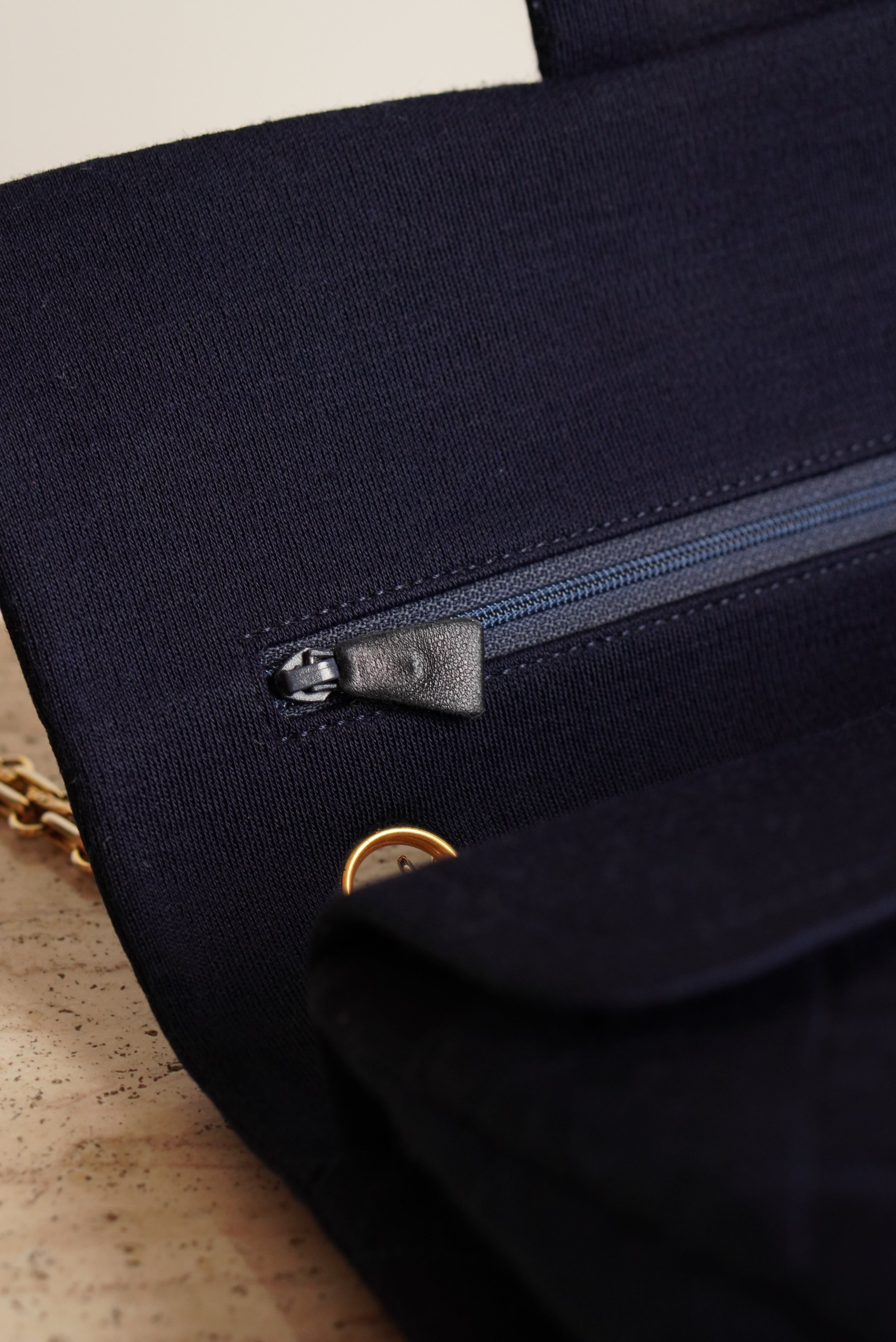 CHANEL CLASSIC MEDIUM DOUBLE FLAP | NAVY BLUE