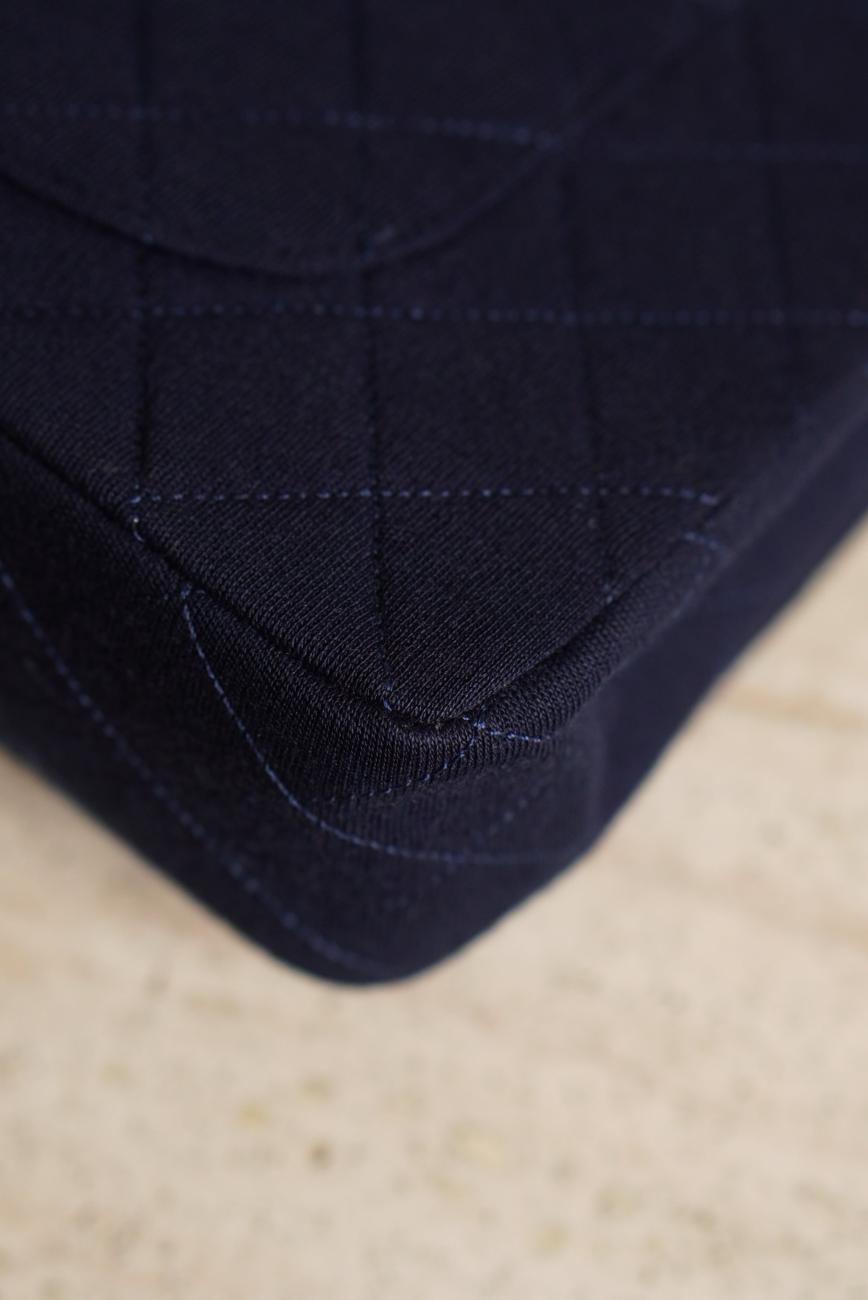 CHANEL CLASSIC MEDIUM DOUBLE FLAP | NAVY BLUE