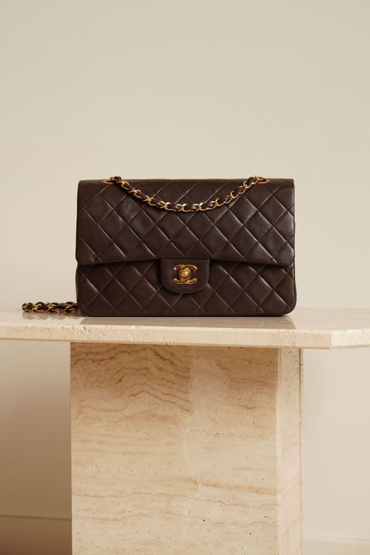 CHANEL CLASSIC MEDIUM DOUBLE FLAP | BROWN