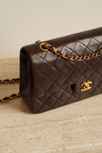 CHANEL CLASSIC MEDIUM DOUBLE FLAP | BROWN