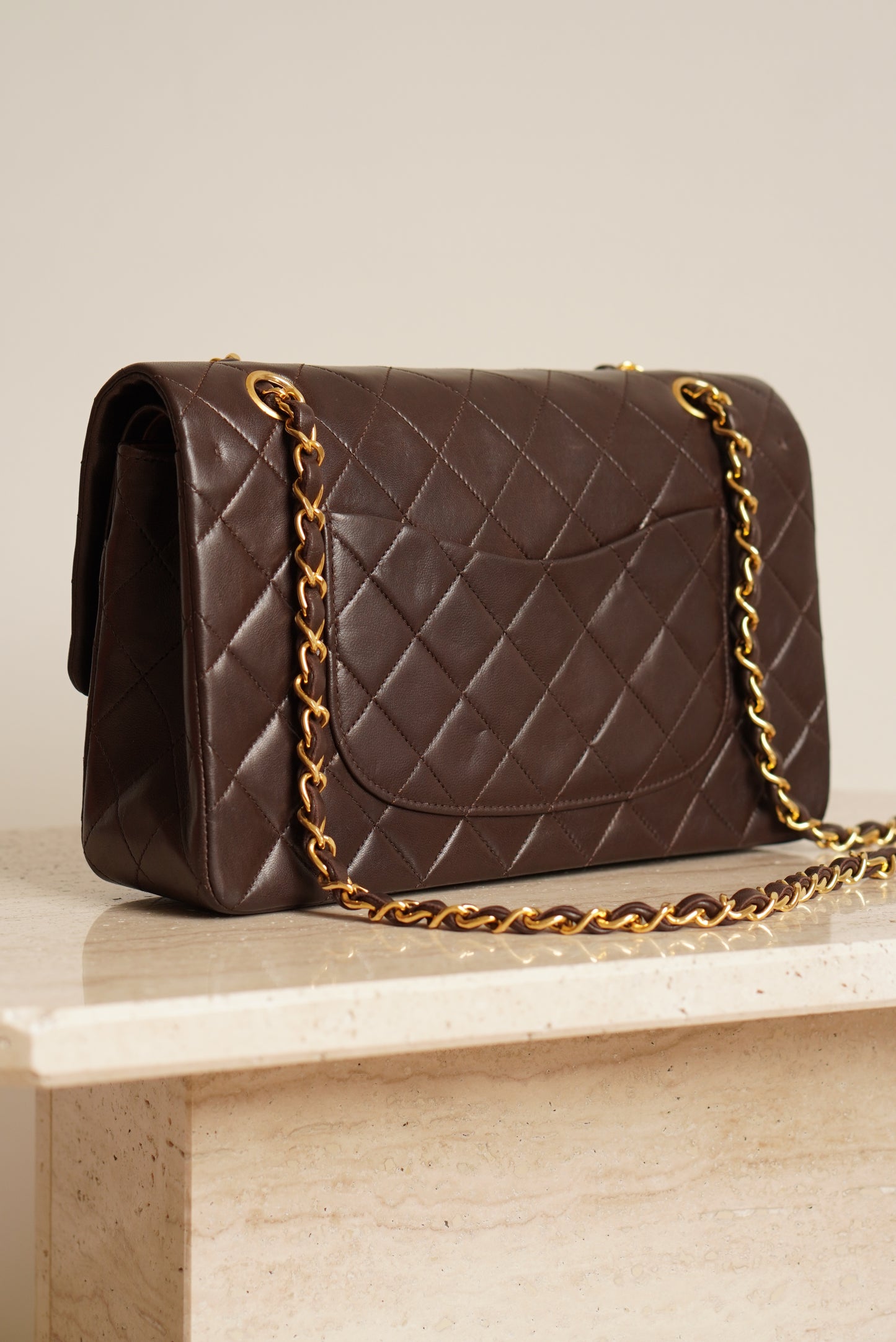 CHANEL CLASSIC MEDIUM DOUBLE FLAP | BROWN