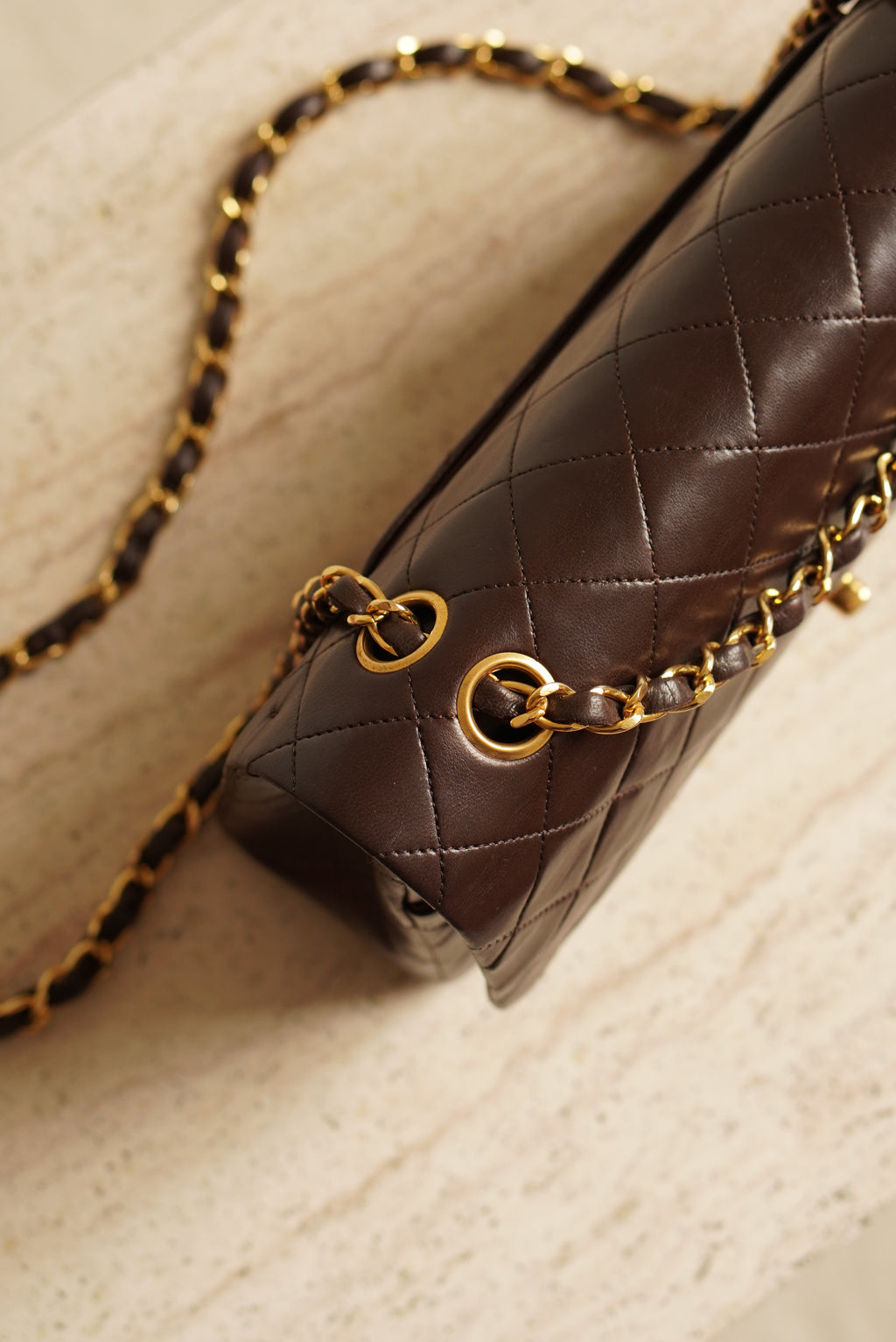 CHANEL CLASSIC MEDIUM DOUBLE FLAP | BROWN