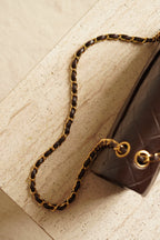 CHANEL CLASSIC MEDIUM DOUBLE FLAP | BROWN