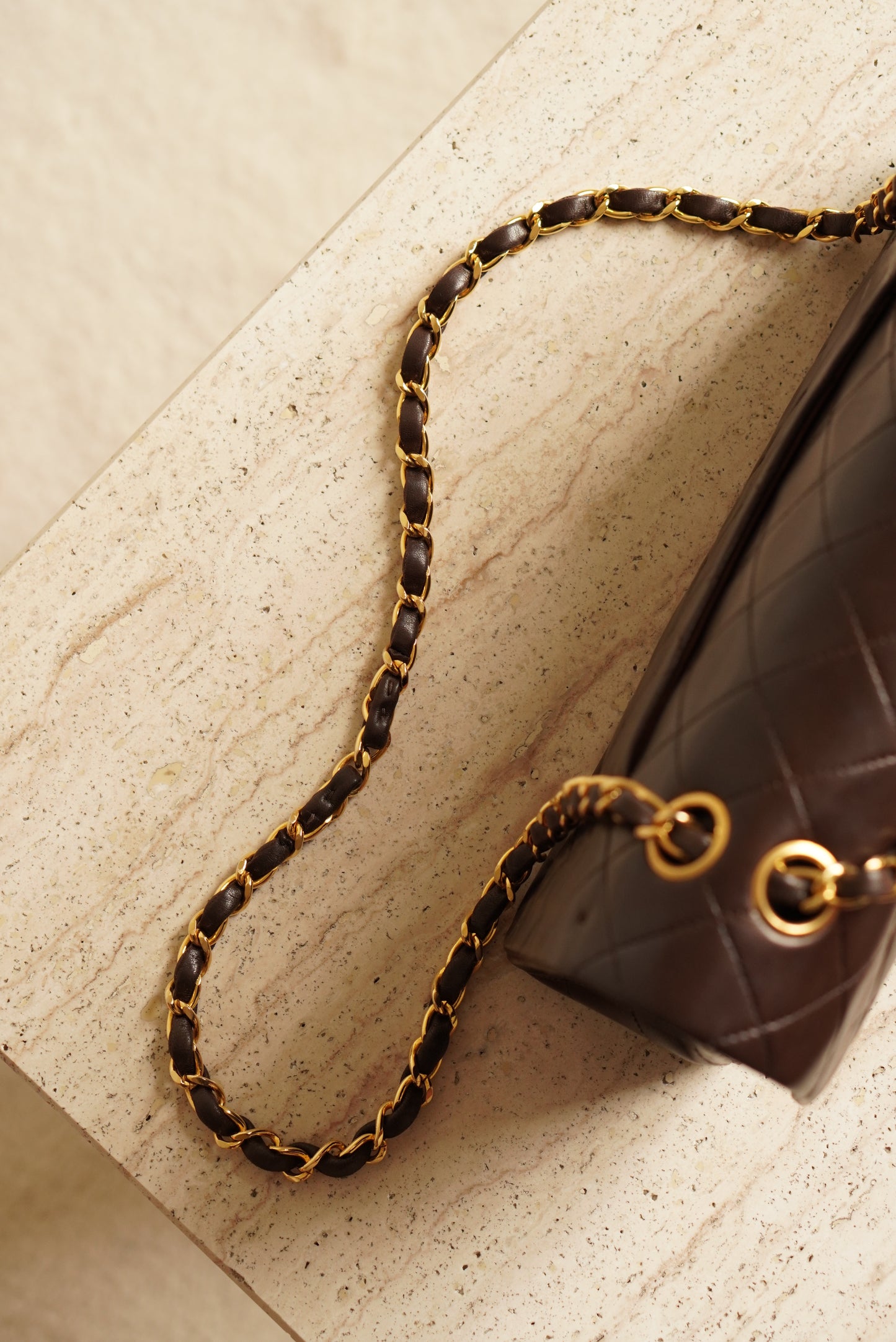 CHANEL CLASSIC MEDIUM DOUBLE FLAP | BROWN