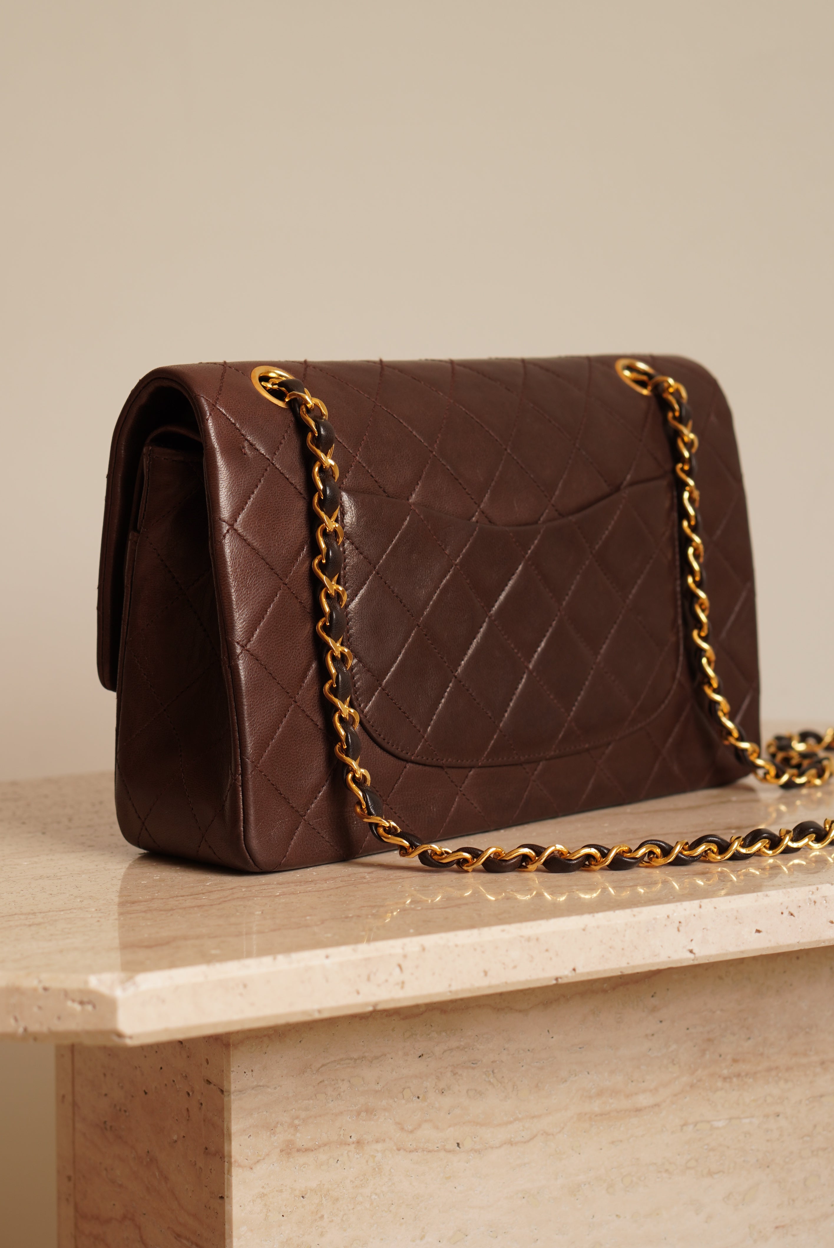 CHANEL CLASSIC MEDIUM DOUBLE FLAP | BROWN