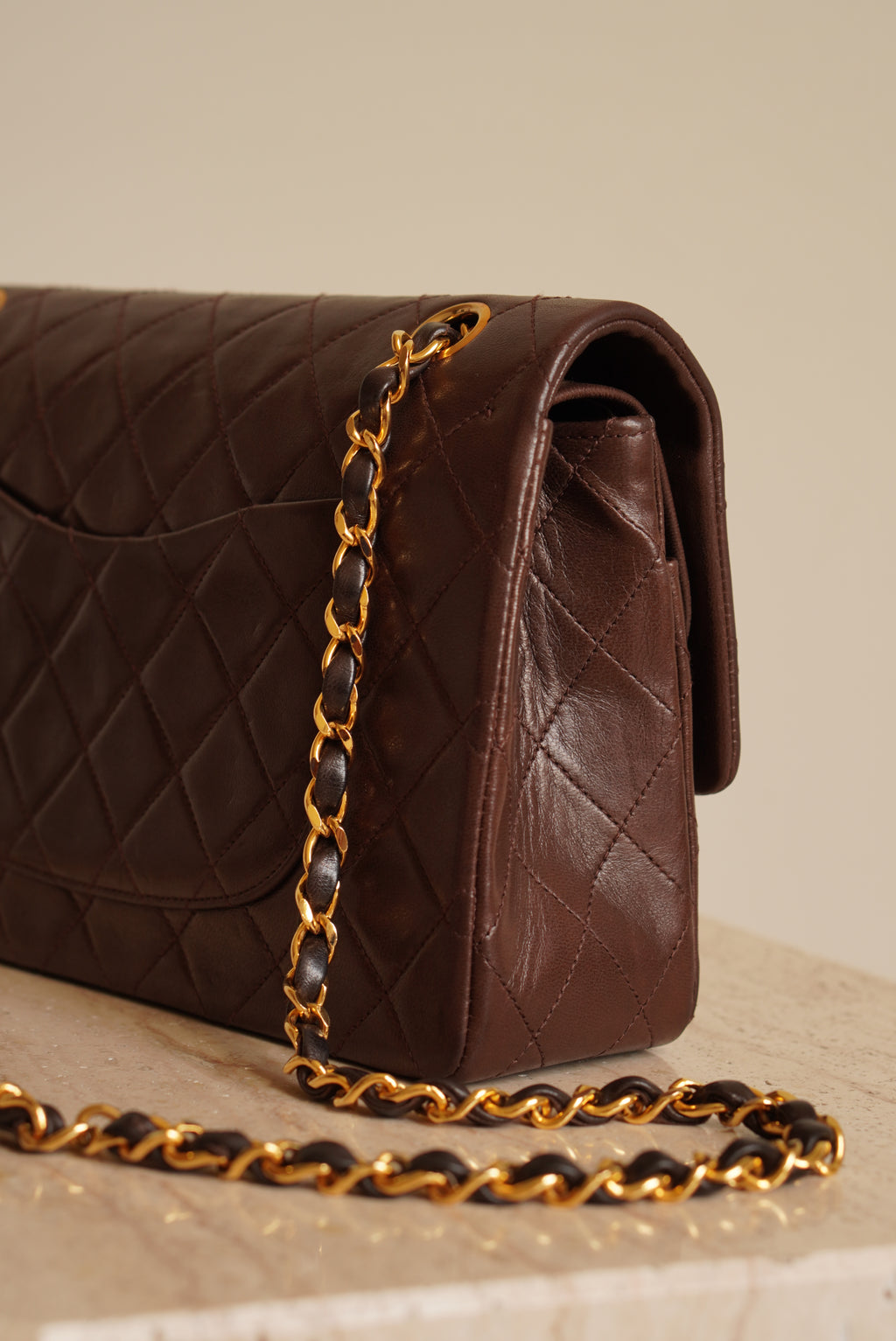 CHANEL CLASSIC MEDIUM DOUBLE FLAP | BROWN