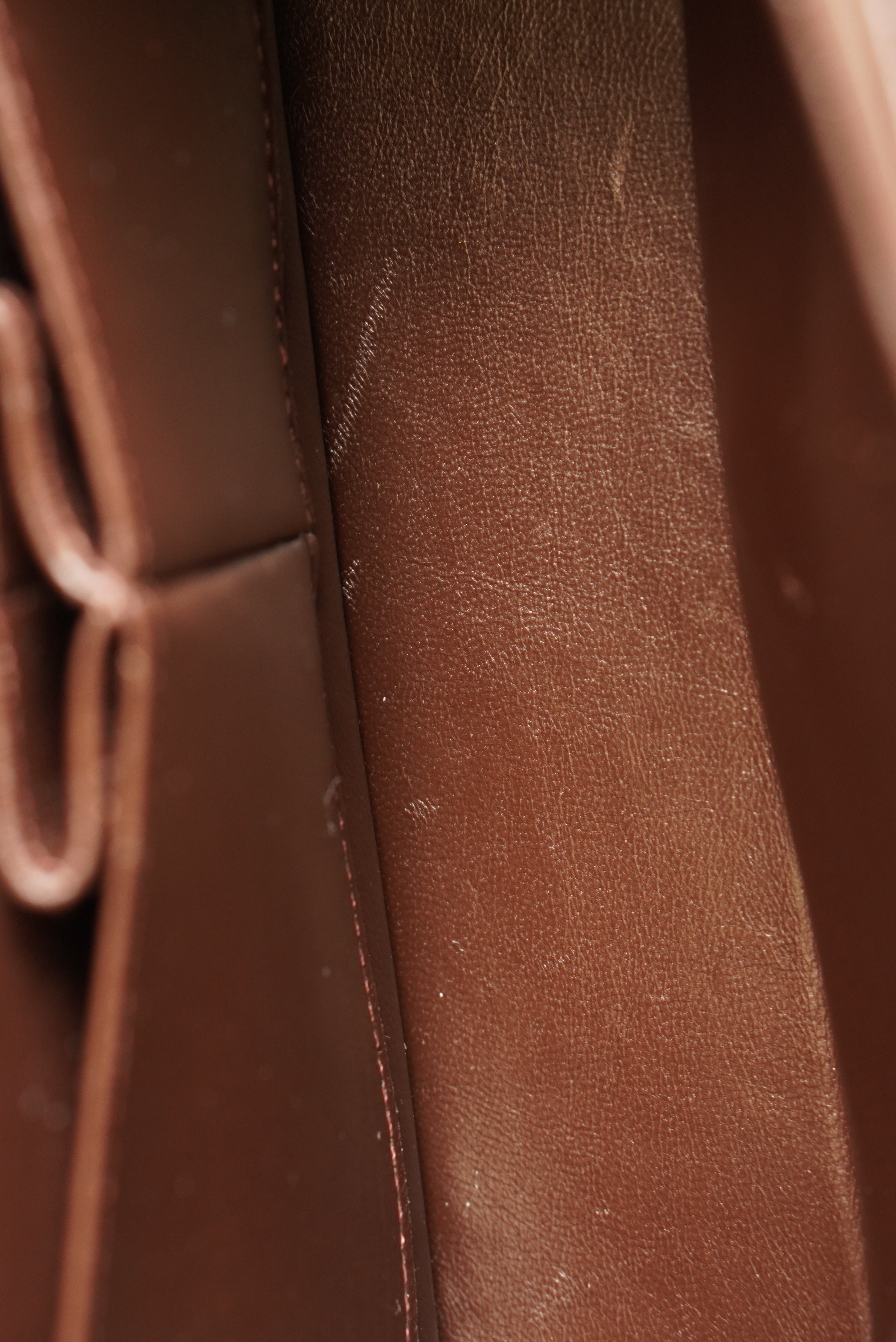 CHANEL CLASSIC MEDIUM DOUBLE FLAP | BROWN