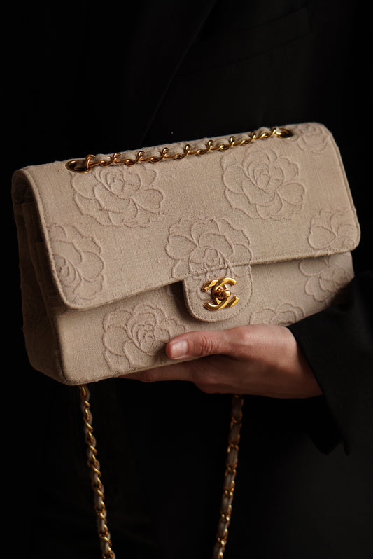 CHANEL CLASSIC CAMELLIA MEDIUM DOUBLE FLAP