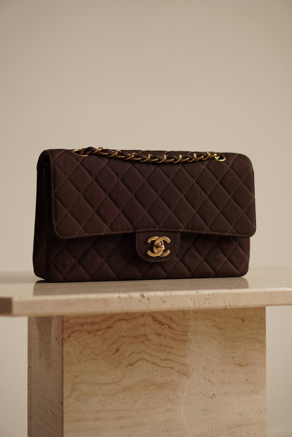 CHANEL CLASSIC MEDIUM DOUBLE FLAP | BROWN