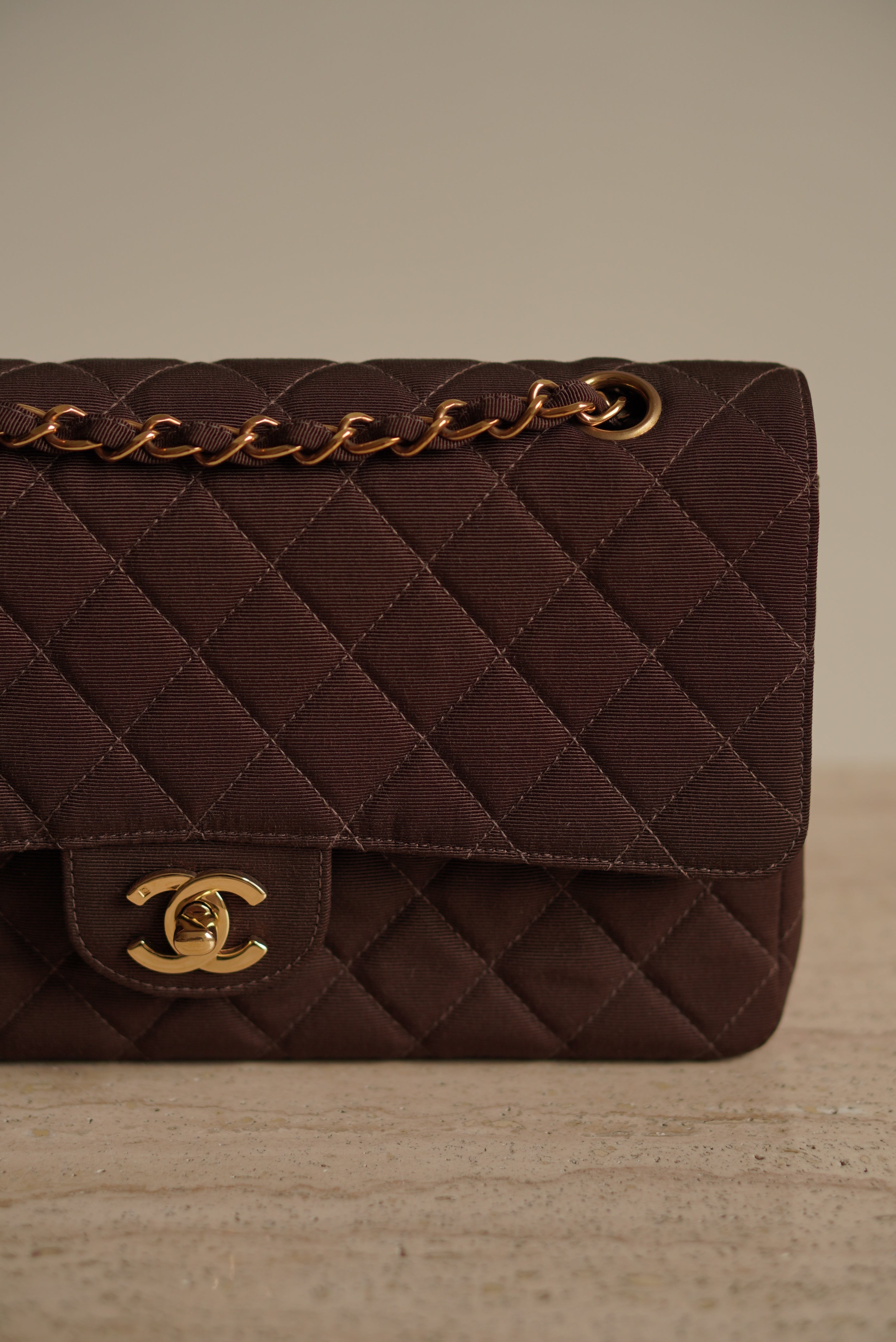 CHANEL CLASSIC MEDIUM DOUBLE FLAP | BROWN