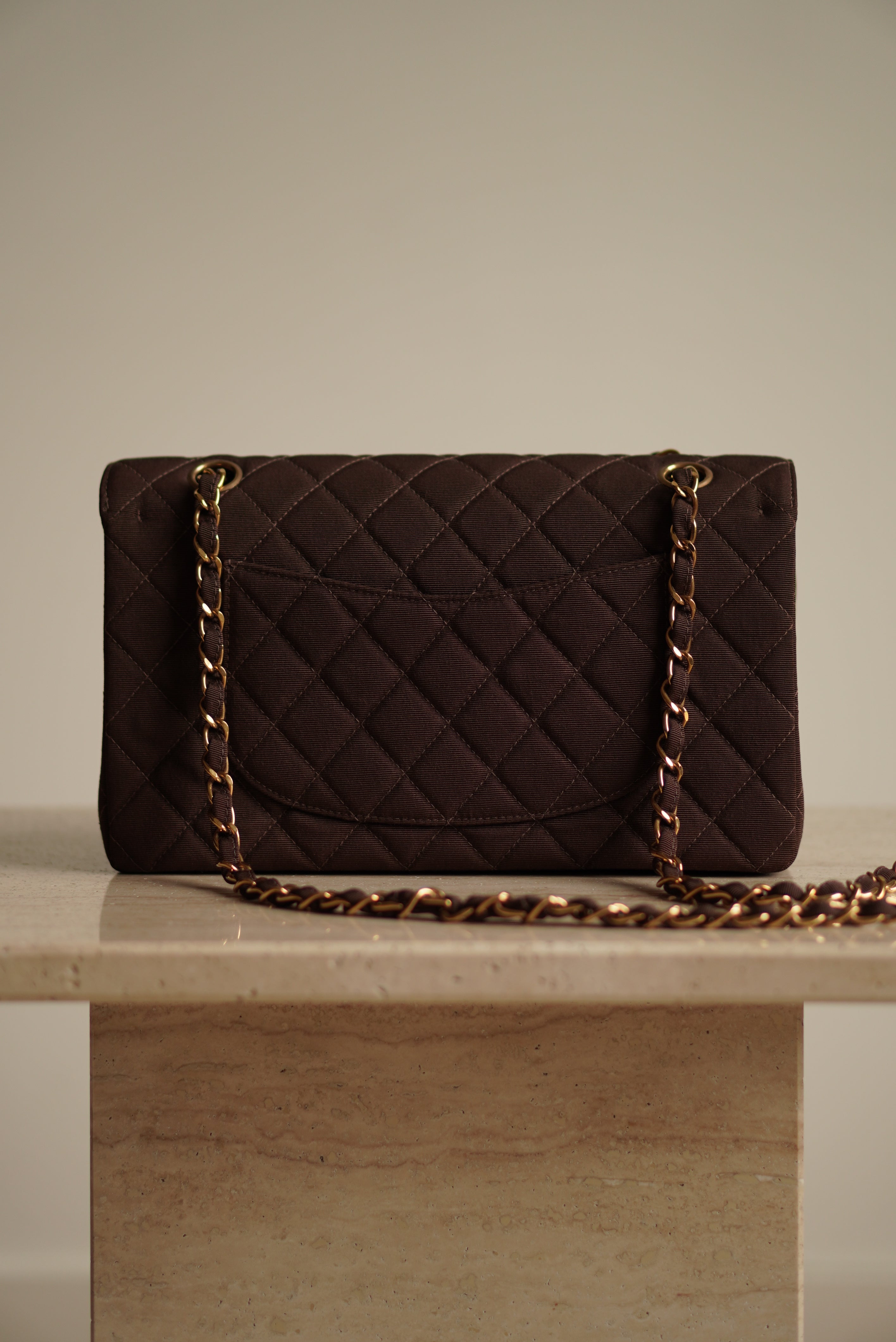 CHANEL CLASSIC MEDIUM DOUBLE FLAP | BROWN