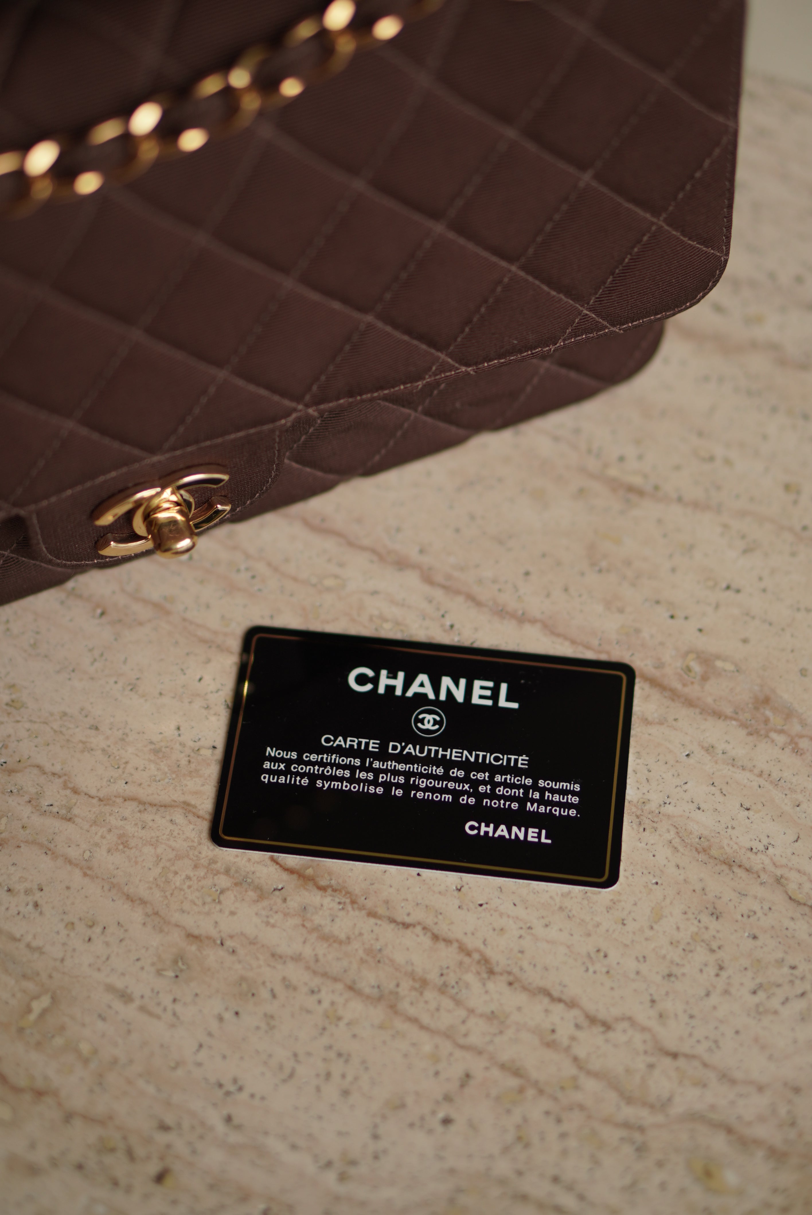 CHANEL CLASSIC MEDIUM DOUBLE FLAP | BROWN