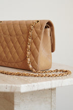 CHANEL CLASSIC MEDIUM DOUBLE FLAP | BEIGE