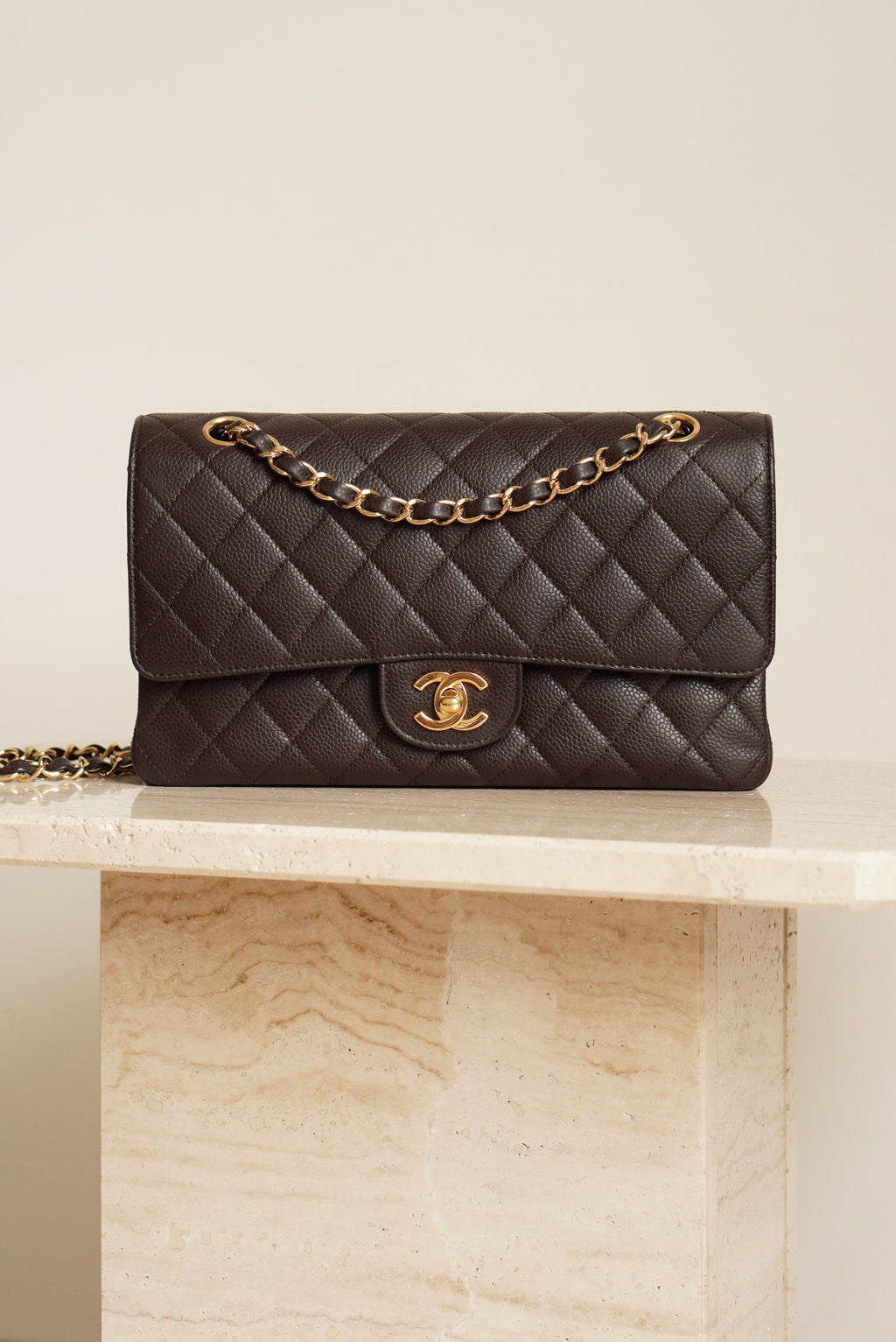 CHANEL CLASSIC MEDIUM DOUBLE FLAP | BROWN