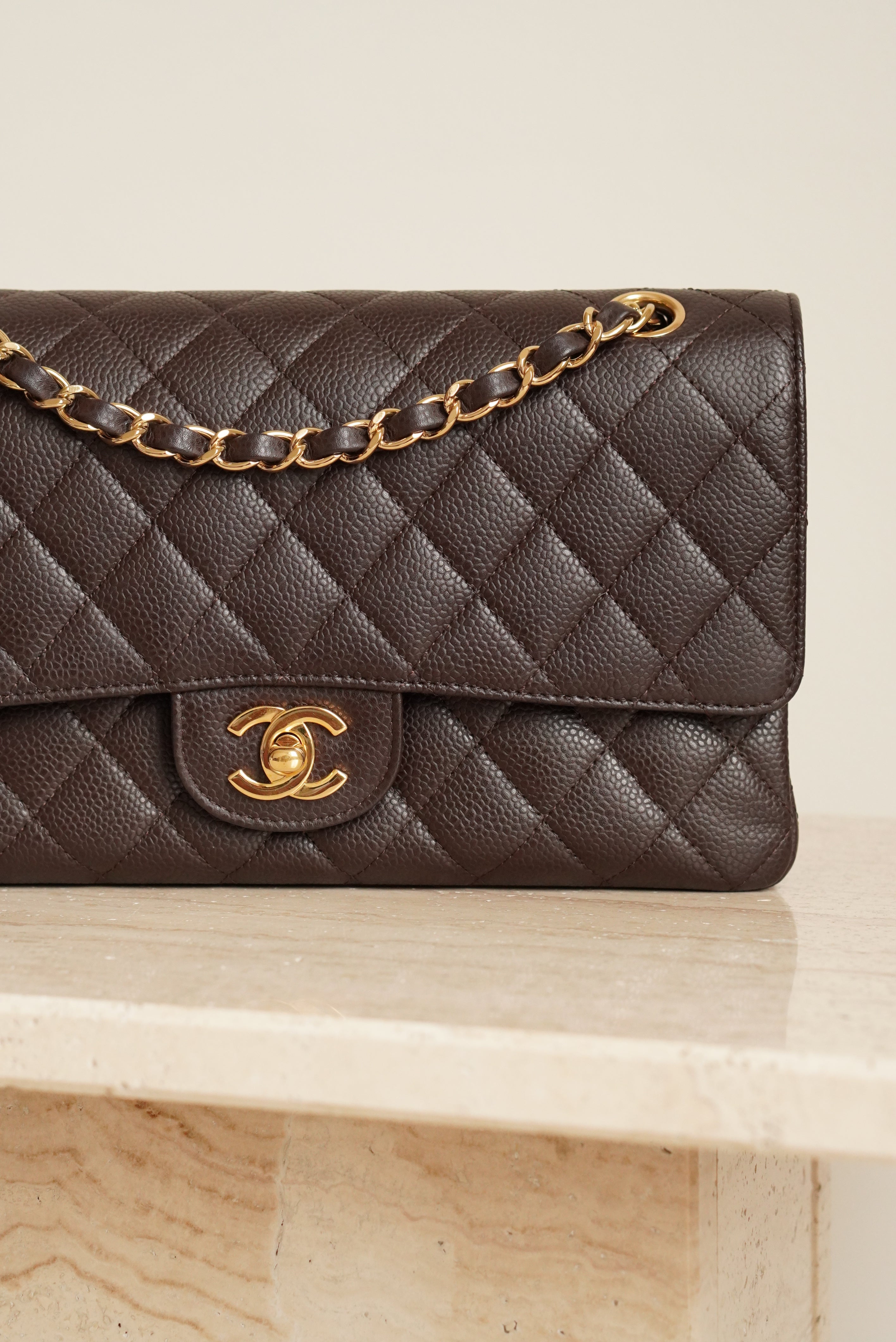 CHANEL CLASSIC MEDIUM DOUBLE FLAP | BROWN