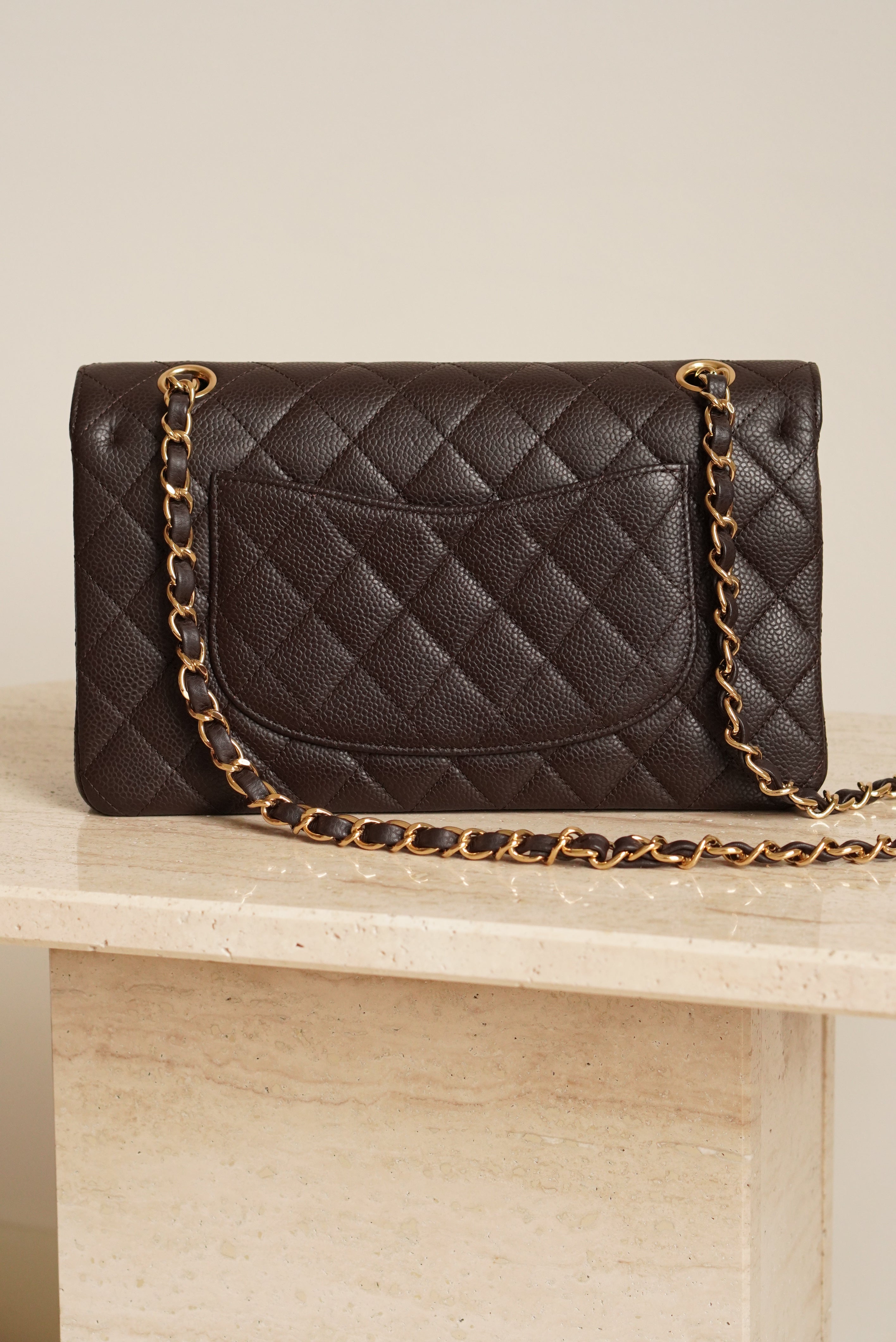 CHANEL CLASSIC MEDIUM DOUBLE FLAP | BROWN