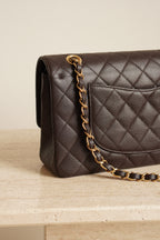 CHANEL CLASSIC MEDIUM DOUBLE FLAP | BROWN