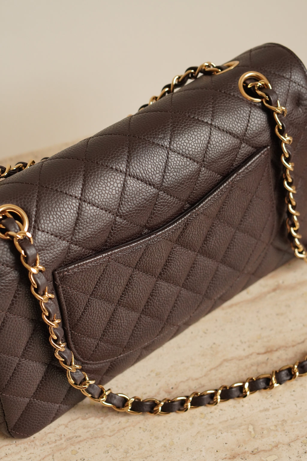 CHANEL CLASSIC MEDIUM DOUBLE FLAP | BROWN
