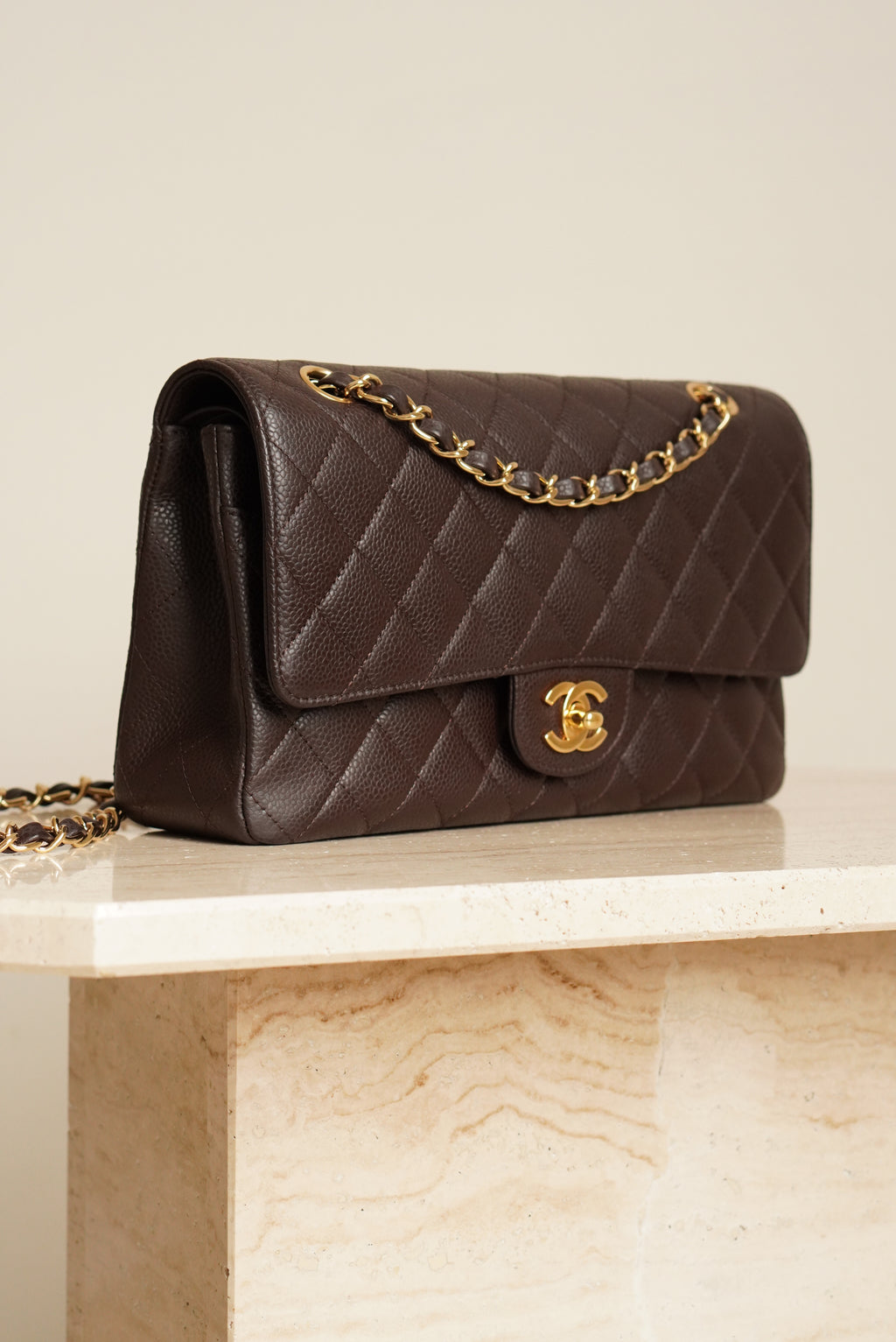 CHANEL CLASSIC MEDIUM DOUBLE FLAP | BROWN