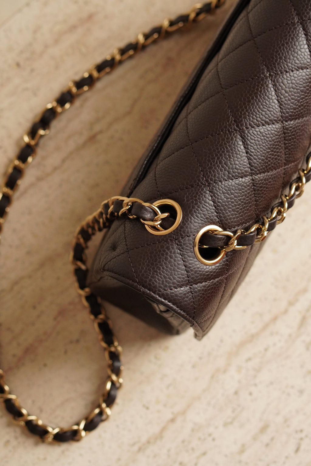 CHANEL CLASSIC MEDIUM DOUBLE FLAP | BROWN