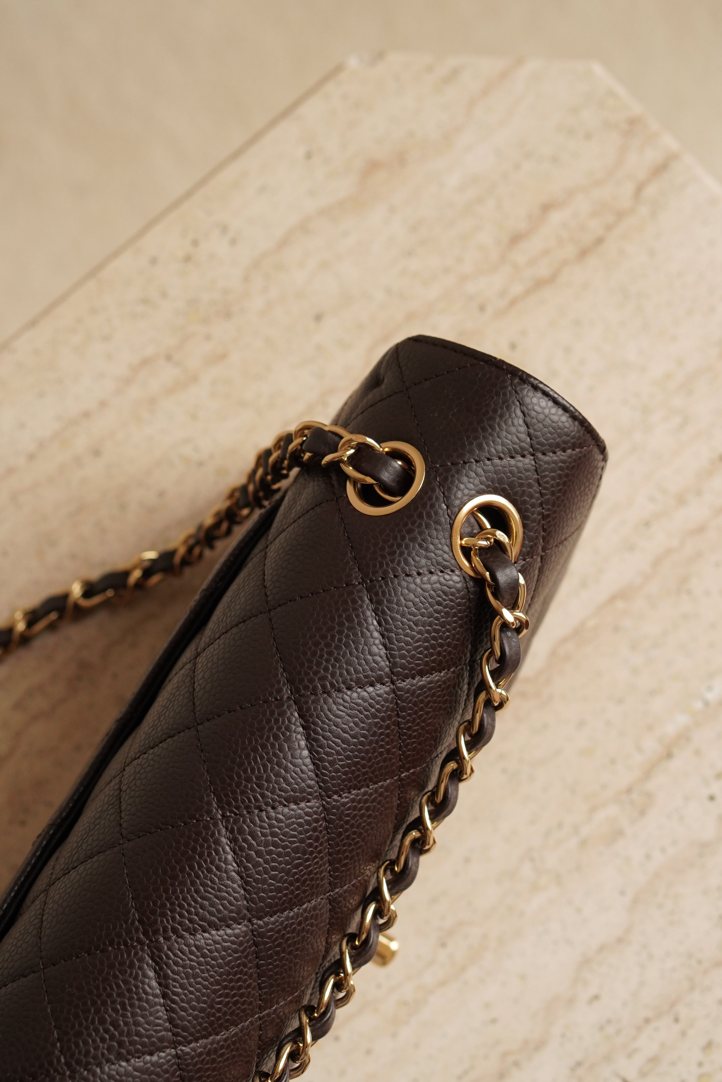 CHANEL CLASSIC MEDIUM DOUBLE FLAP | BROWN