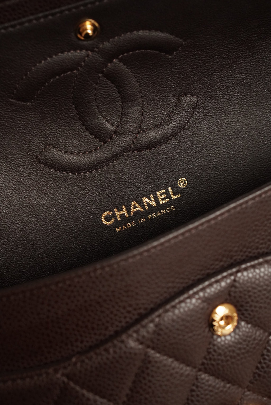 CHANEL CLASSIC MEDIUM DOUBLE FLAP | BROWN