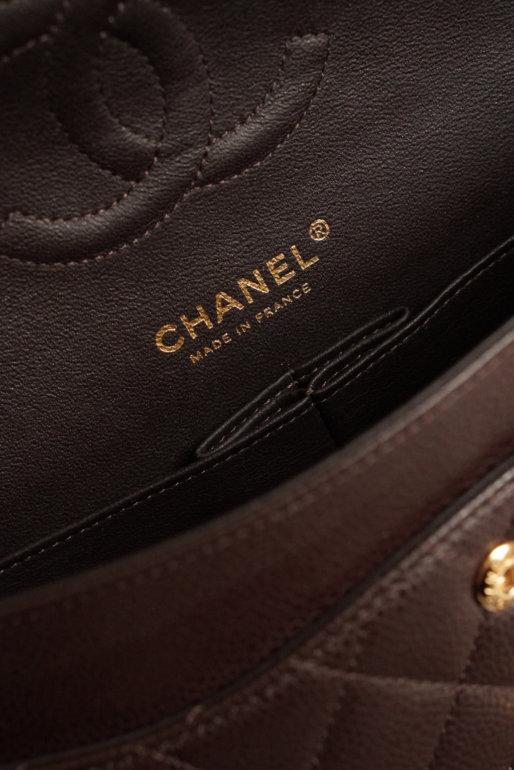 CHANEL CLASSIC MEDIUM DOUBLE FLAP | BROWN