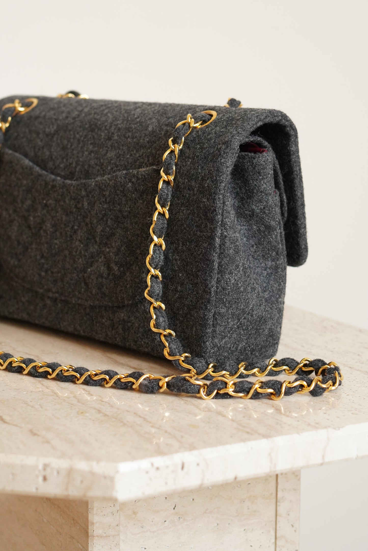 CHANEL CLASSIC MEDIUM DOUBLE FLAP | GREY