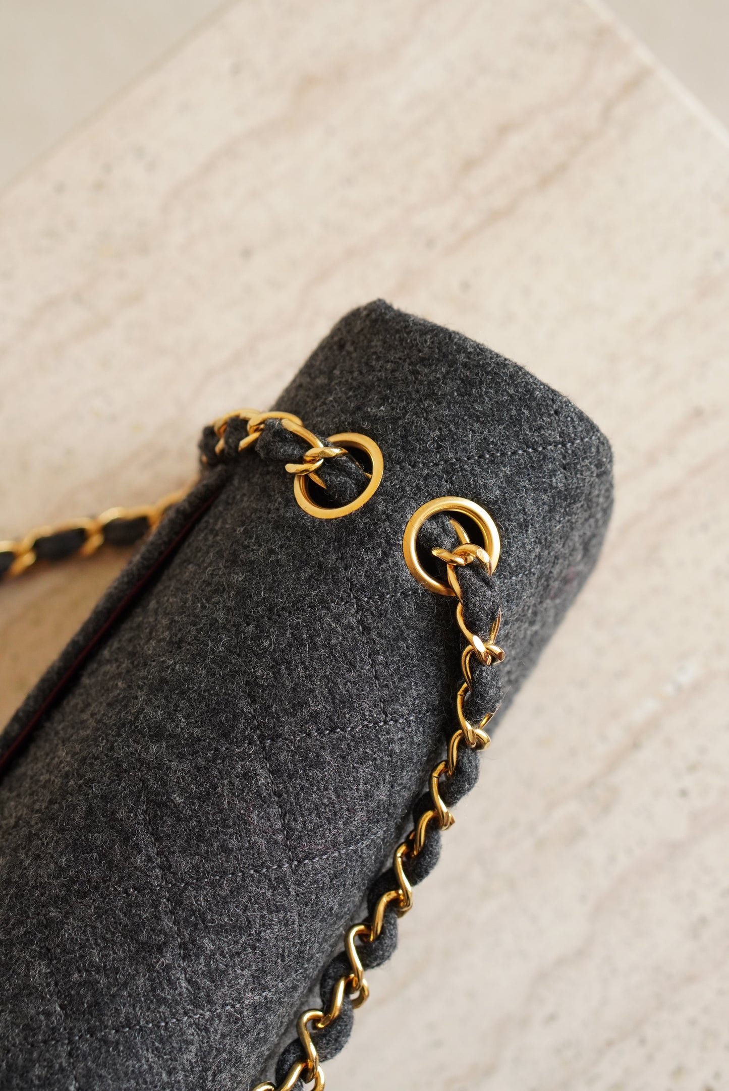 CHANEL CLASSIC MEDIUM DOUBLE FLAP | GREY