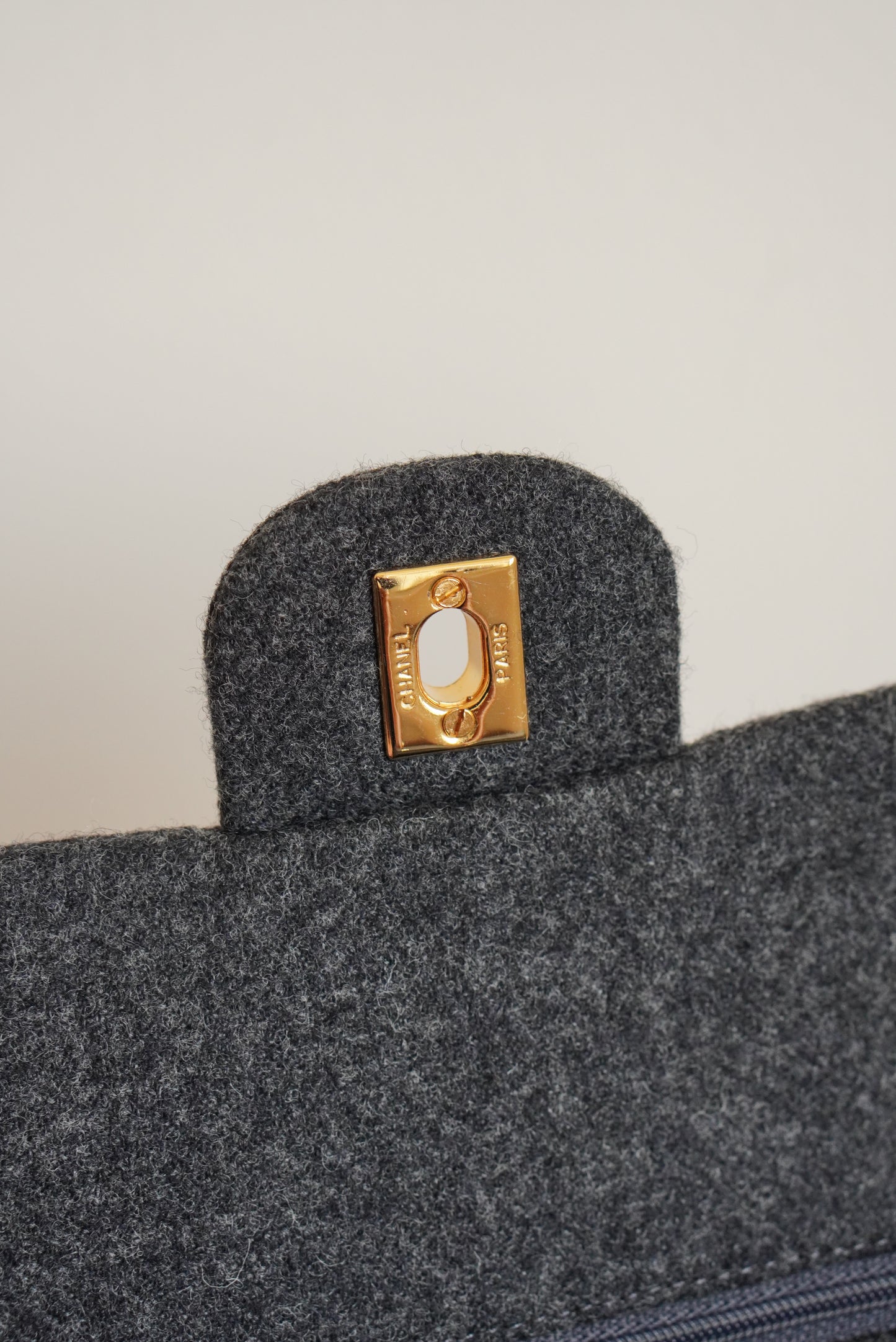 CHANEL CLASSIC MEDIUM DOUBLE FLAP | GREY