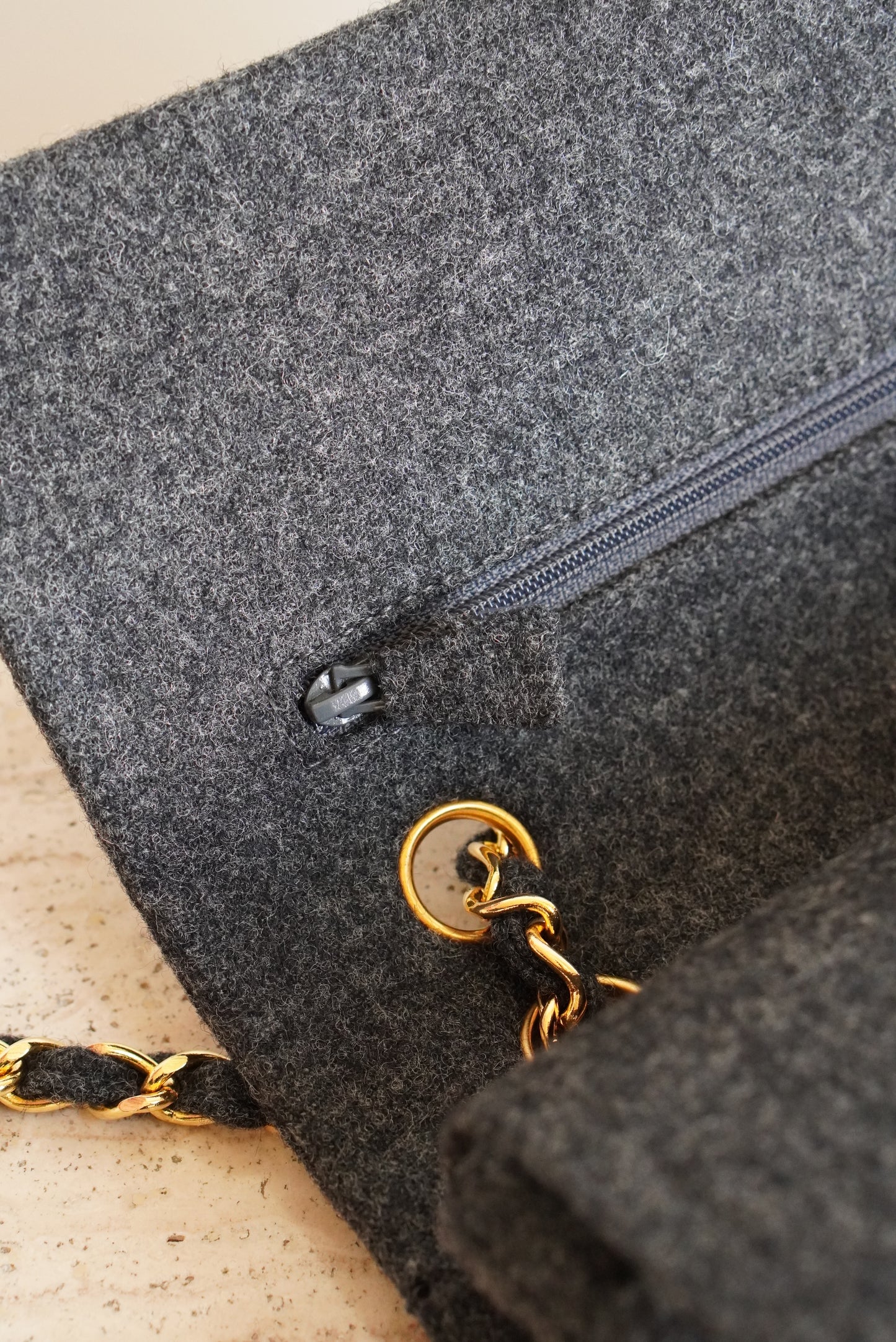 CHANEL CLASSIC MEDIUM DOUBLE FLAP | GREY